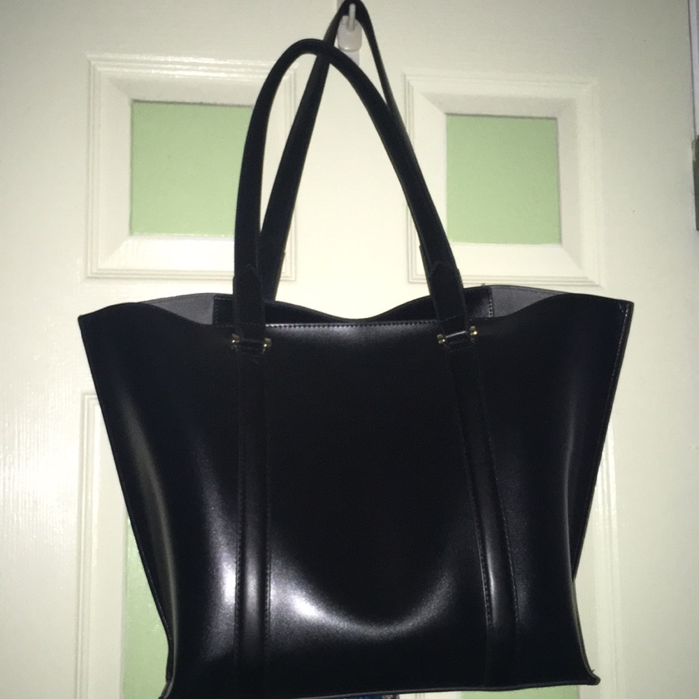 NEW large black purse- never used